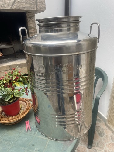 Contenitori per olio in - contenitori,