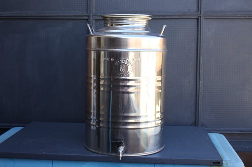Fusto contenitore bidone - contenitore,